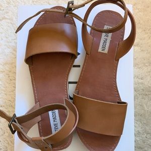 STEVE MADDEN Brown Platform Sandals